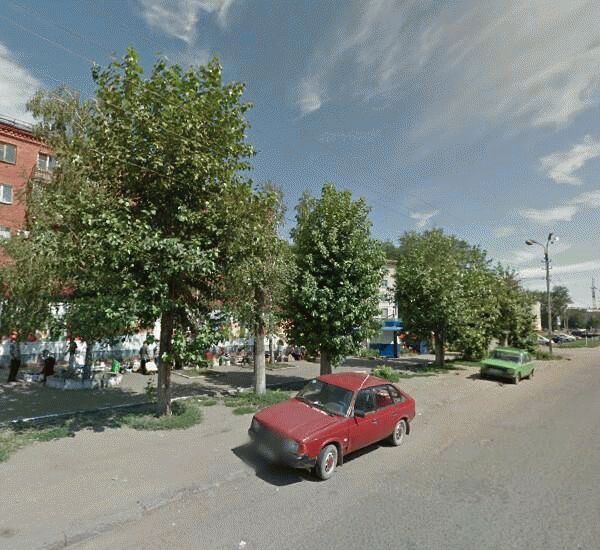 Банкомат ОТП Банка по адресу ул. 22-го Апреля, д. 8, ТПК «Аделина»