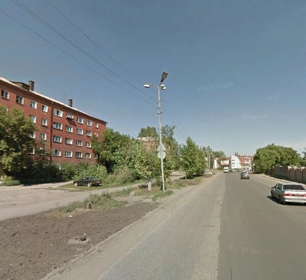 Банкомат Балтийского Банка по адресу ул. 22 Апреля, угол Энергетиков, д. 24/61, ООО «Эверест»