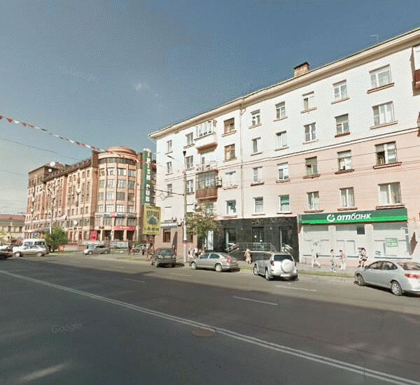 Банкомат ЮниКредита по адресу просп. Карла Маркса,  д. 17