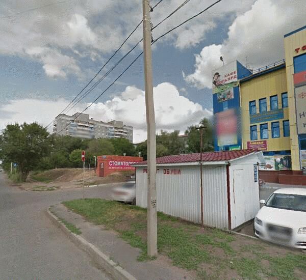 Банкомат Плюс Банка по адресу ул. Фугенфирова, д. 9, лит. А, ТК  «Мускат»