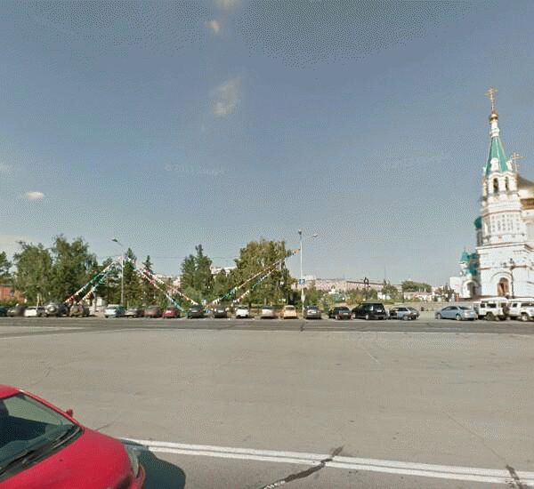 Банкомат МДМ-Банка по адресу ул. Комарова, д. 31, лит. Б, социальный рынок
