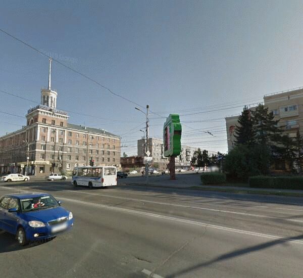 Банкомат банка Авангард по адресу просп. Карла Маркса,  д. 12