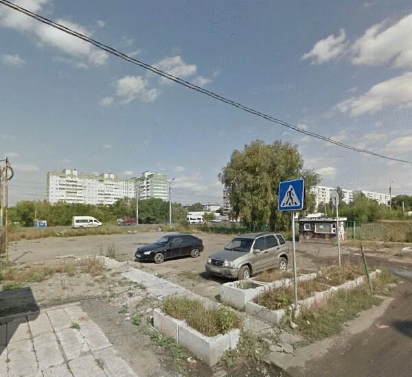 Банкомат Газпромбанка по адресу ул. Дианова,  д. 13