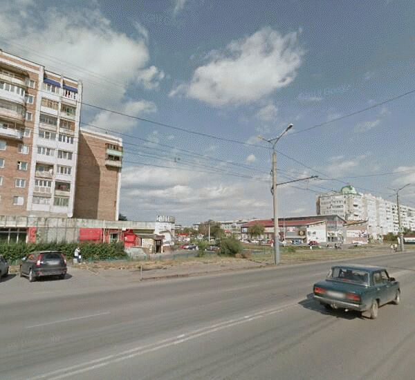 Банкомат Плюс Банка по адресу ул. Дианова,  д. 26/1