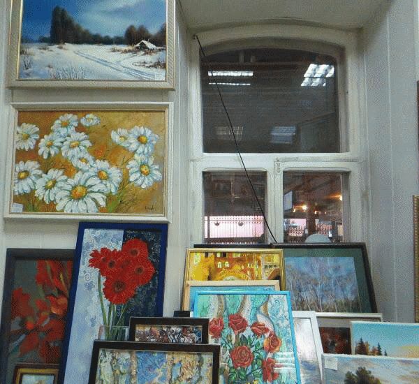 Банкомат Сбербанка России по адресу ул. Тарская,  22