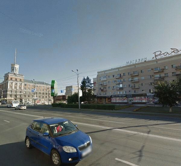 Банкомат банка Уралсиб по адресу просп. Карла Маркса,  д. 12