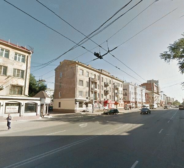 Банкомат Восточного Экспресс Банка по адресу ул. Маяковского,  д. 17