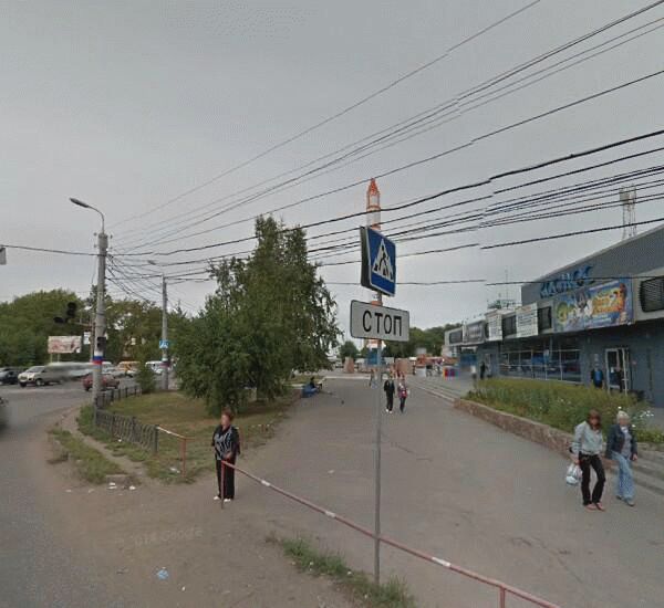 Банкомат Газпромбанка по адресу просп. Космический,  д. 17а