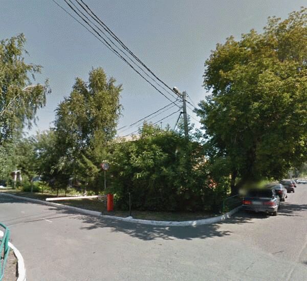 Банкомат Сбербанка России по адресу ул. Маршала Жукова,  4/2